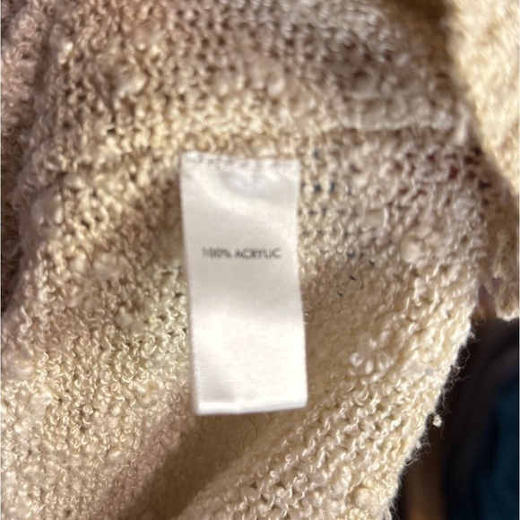 BKE Tan V-Neck Sweater with Relaxed Fit - Picture 4 of 4